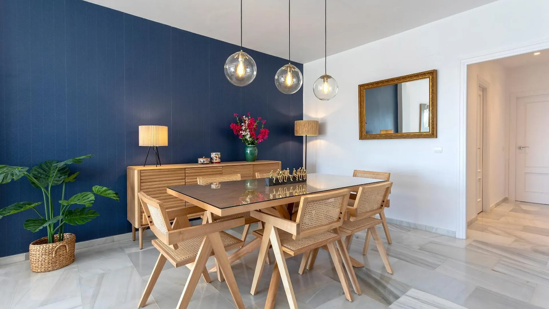 Apartment Genteel Home Royal Garden Marbella Spain