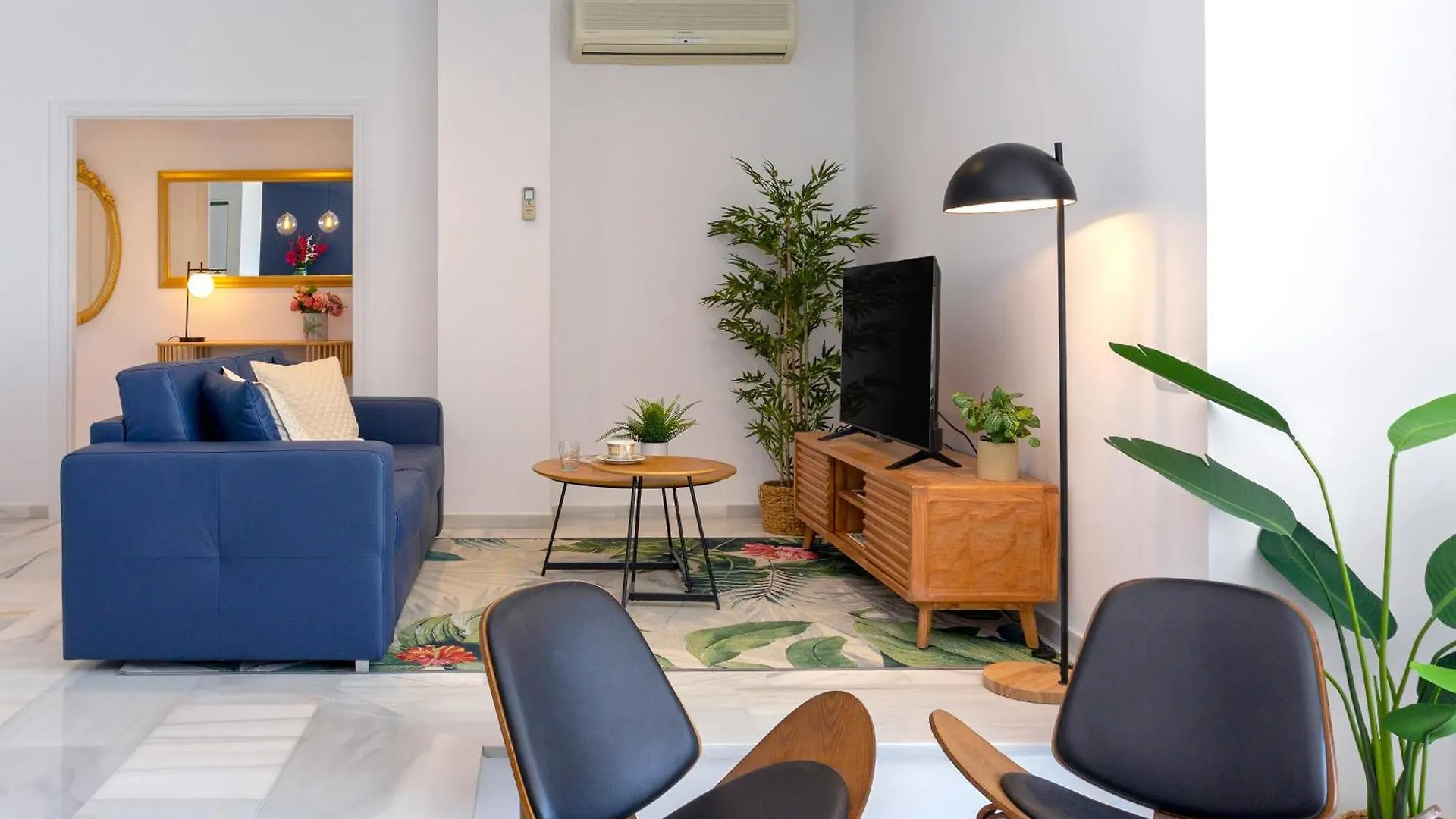 Genteel Home Royal Garden Marbella Apartment