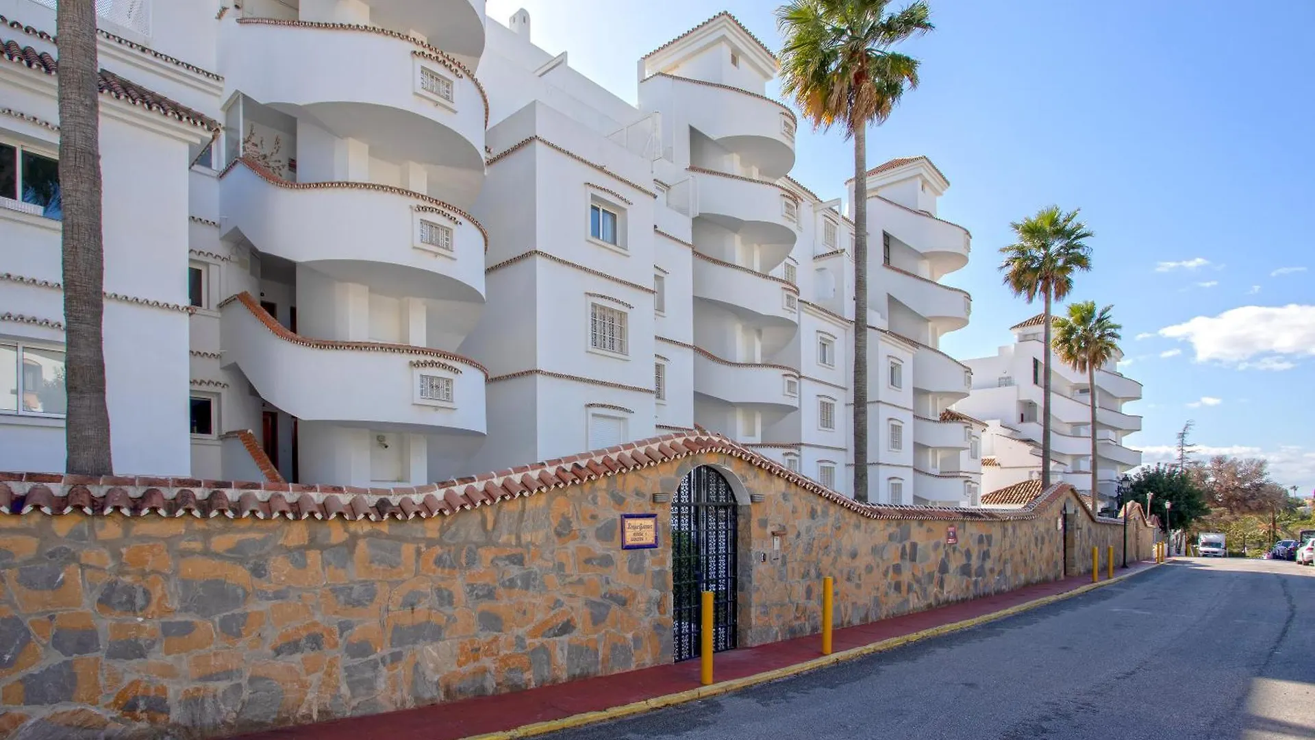 Apartment Genteel Home Royal Garden Marbella