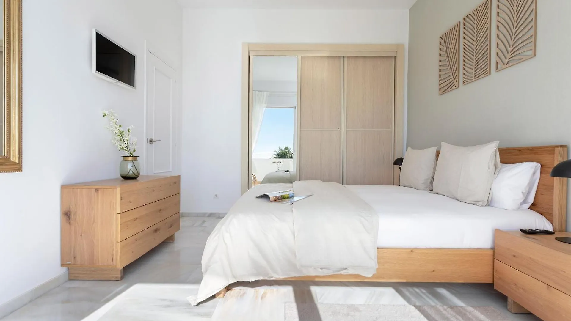 Genteel Home Royal Garden Marbella 0*,  Spain